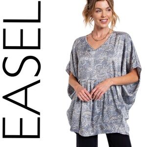 Easel Oversize Women's Light Blue & Gray Paisley Tunic NWT size Medium